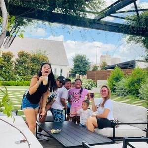 Meet your Posher, Amanda l